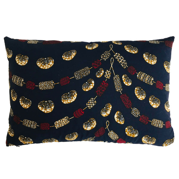 Iki pearls red pude 40X60 cm